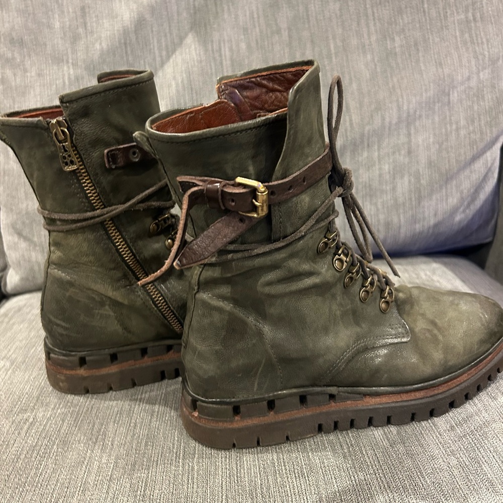 A.S.98 Olive Green Leather Lace-Up Ankle Boots with Brown Strap - Picture 5 of 7